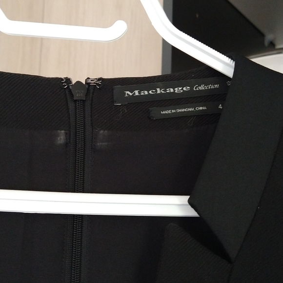 Dress - Picture 8 of 9
